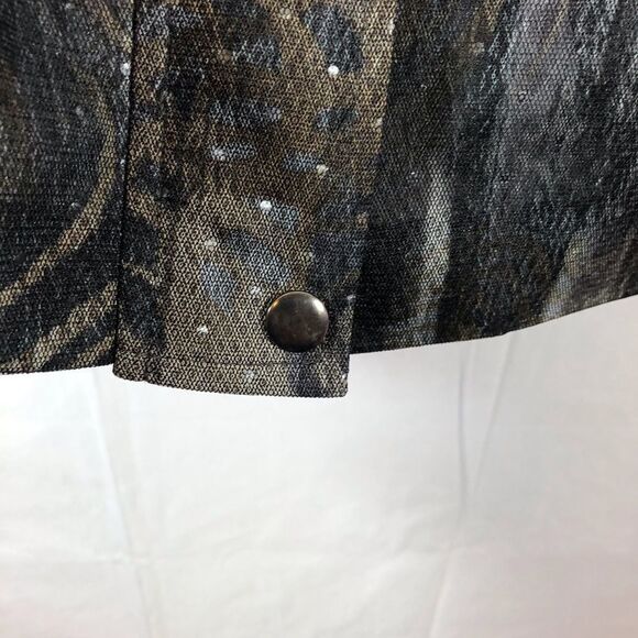 Damee, Inc. Cropped Jacket with Animal Print Lining - Picture 9 of 16